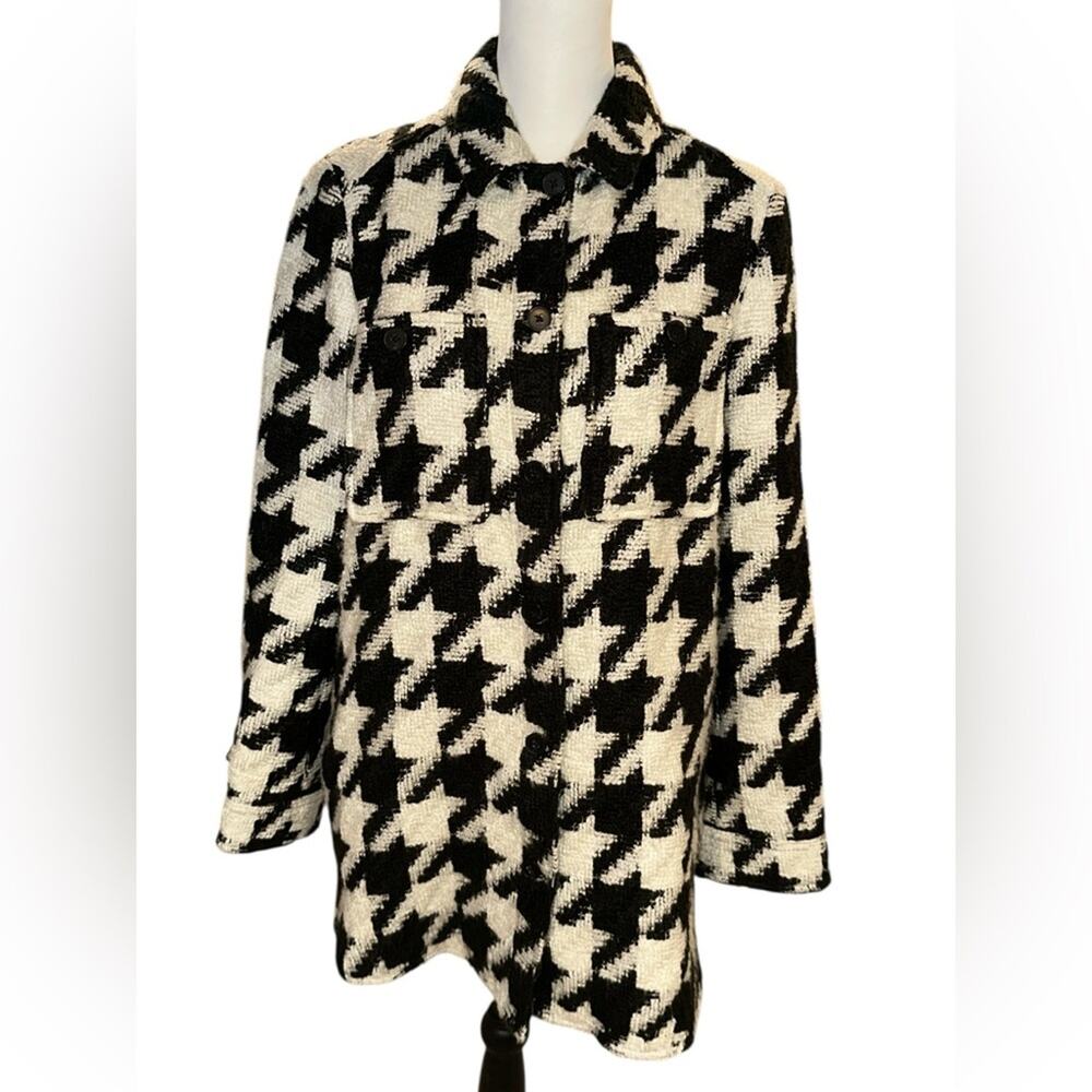 Express Women's Button down Jacket Black White Medium